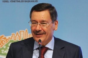 CHP'ye karşı 2 dava kazandı!