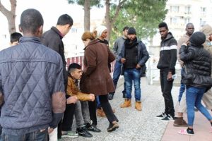 Balıkesir'de 33 m&uuml;lteci yakalandı