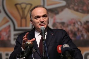 Bakan &Ouml;zl&uuml;'den Antarktika'ya g&ouml;nderilen heyetle ilgili a&ccedil;ıklama yaptı