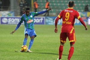 Kayserispor, &Ccedil;aykur Rizespor'a acımadı