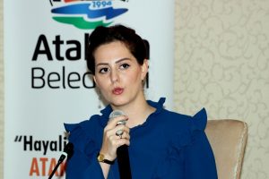 Osmanoğlu'ndan 'Abd&uuml;lhamid' dizisi a&ccedil;ıklaması