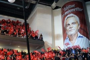 AK Parti referandum startını veriyor