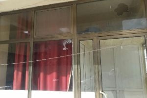 Boş kahvehaneye kurşun yağdırdı!