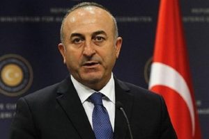 Yunanlı bakanın s&ouml;zlerine sert yanıt