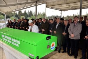 &Uuml;niversiteden ilişiği kesilen araştırma g&ouml;revlisi intihar etti