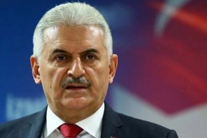 Başbakan Yıldırım AK Partili eski milletvekilleriyle buluştu