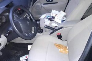 Bursa'da 6 otomobil camları kırılarak soyuldu