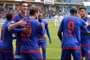 Karab&uuml;kspor evinde kazandı