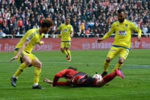 Sivasspor kazanmayı bildi