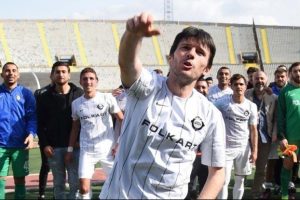 Altay taraftarı şampiyonluk havasına girdi