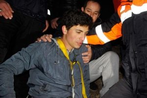 U&ccedil;urumda mahsur kalan gen&ccedil; 6 saate kurtarıldı