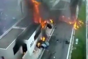 Yunanistan'da otomobil dehşet sa&ccedil;tı!