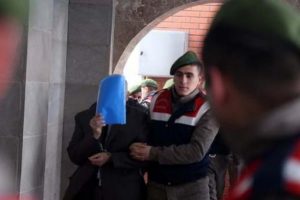 Tek tek anlattılar: Tatil rezervasyonunu iptal etmiş