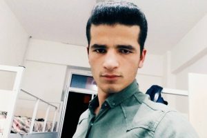 Arkadaşlarının &ccedil;abası liseli genci kurtaramadı