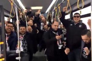 Beşiktaş taraftarı TT Arena'ya b&ouml;yle gitti
