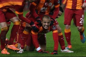 Felipe Melo'dan Beşiktaş g&ouml;ndermesi!