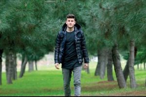 Sefa Yılmaz: "Yabancılar T&uuml;rklerin değerini d&uuml;ş&uuml;r&uuml;yor"