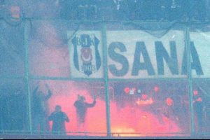 TT Arena'da yangın &ccedil;ıktı