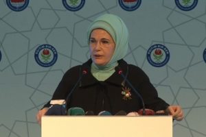 Emine Erdoğan'dan Abd&uuml;lhamit Han vurgusu