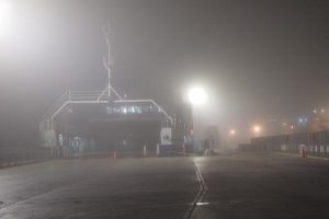 &Ccedil;anakkale'de deniz ulaşımına sis engeli