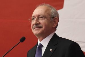 Kılı&ccedil;daroğlu, Yaşar Kemal'i andı