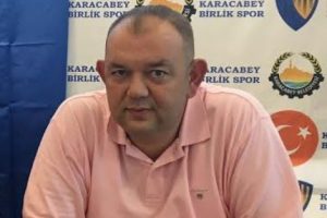 Karacabey Birlikspor'dan k&uuml;f&uuml;r tepkisi