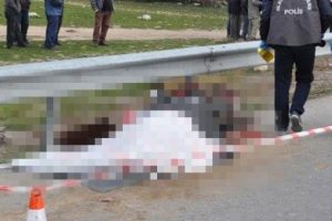 TIR'ın &ccedil;arptığı motosiklet s&uuml;r&uuml;c&uuml;s&uuml; &ouml;ld&uuml;