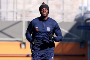 Başakşehir'e Adebayor m&uuml;jdesi!