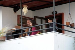 İngiliz vatandaşı balkonda &ouml;l&uuml; bulundu