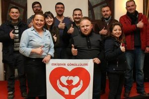 Sosyal medyada 7 bin g&ouml;n&uuml;ll&uuml; kan bağışına hazır