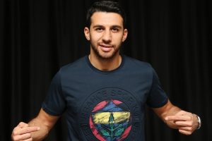 İsmail K&ouml;ybaşı: Fenerbah&ccedil;e forması altında &ccedil;ok heyecanlıyım