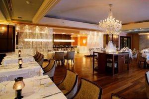 Steigenberger Hotel iflas etti, tahliye işlemi başladı