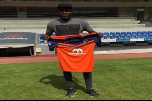 Attamah: "Tırnaklarımla futbola tutundum"