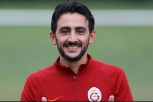 Jem Karacan Bolton yolunda
