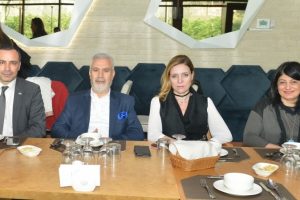 Bursa Nil&uuml;fer Belediye Başkanı Bozbey: Bizden yenilik&ccedil;i projeler bekleniyor
