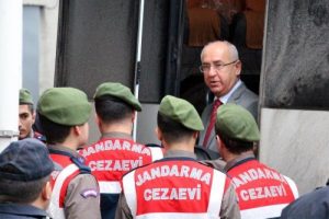 FET&Ouml; davasında 4 eski komutanın tahliye talebi reddedildi