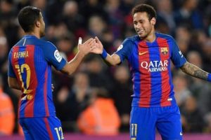 Barcelona ma&ccedil; fazlasıyla lider