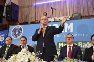 Bursa B&uuml;y&uuml;kşehir Belediye Başkanı Altepe: "Topyek&ucirc;n m&uuml;cadele şart"