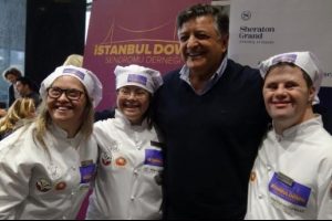 Yılmaz Vural: ''Advocaat'ın s&ouml;ylemlerini doğru bulmuyorum''
