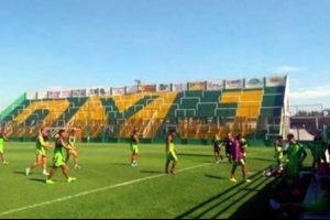 Arjantin kul&uuml;b&uuml; Defensa y Justicia'nın futbolcularına silahlı soygun
