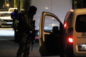 PKK-KCK operasyonunda 4 g&ouml;zaltı