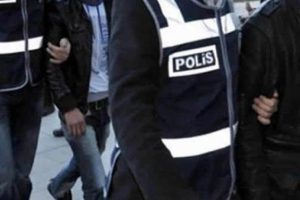 AVM'leri mesken tutan 'şizofren'ler yakalandı