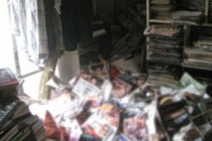 6 ton porno dergisinin altında kalarak can verdi!