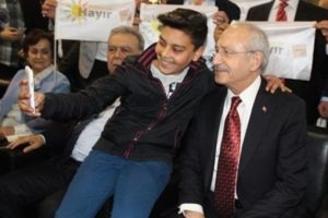 Kılı&ccedil;daroğlu Roman vatandaşlarla buluştu
