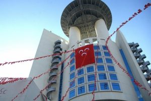 MHP'nin Konya'da 2 il&ccedil;e y&ouml;netimi g&ouml;revden alındı