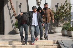 Bursa'da altın hırsızları tutuklandı