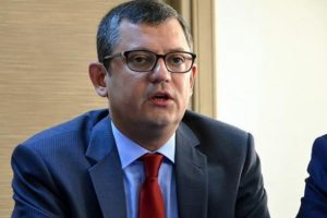 'Bir oy bu &uuml;lkenin geleceğini değiştirebilir'