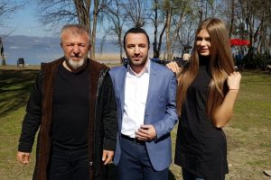 Yusuf Karul ikinci klip i&ccedil;in kamera karşısında