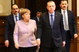 T&uuml;rkiye ile Almanya krizi bir adım daha tırmandırdı