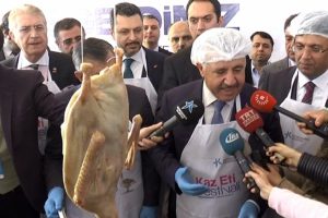 'Kaz Eti Festivali'nin a&ccedil;ılışını Bakan yaptı